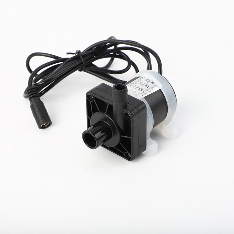 Pompa de apa pentru incalzitorul de apa